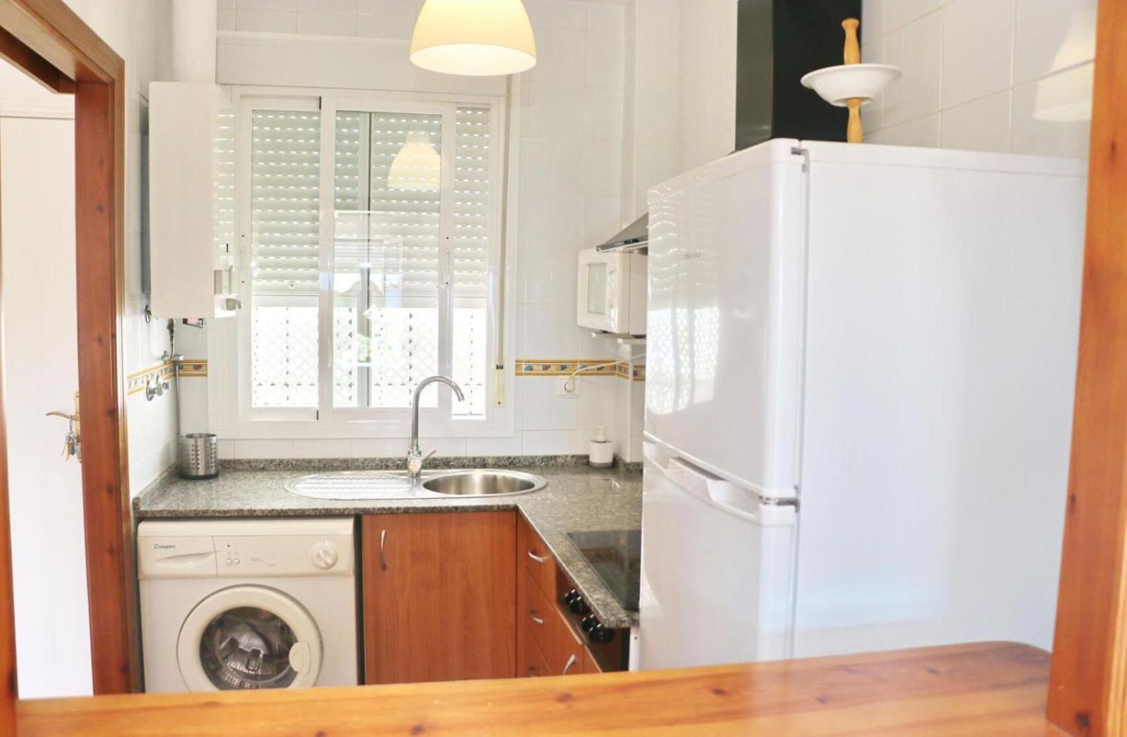 Apartamento Vistas Al Parque Conil De La Frontera Luaran gambar