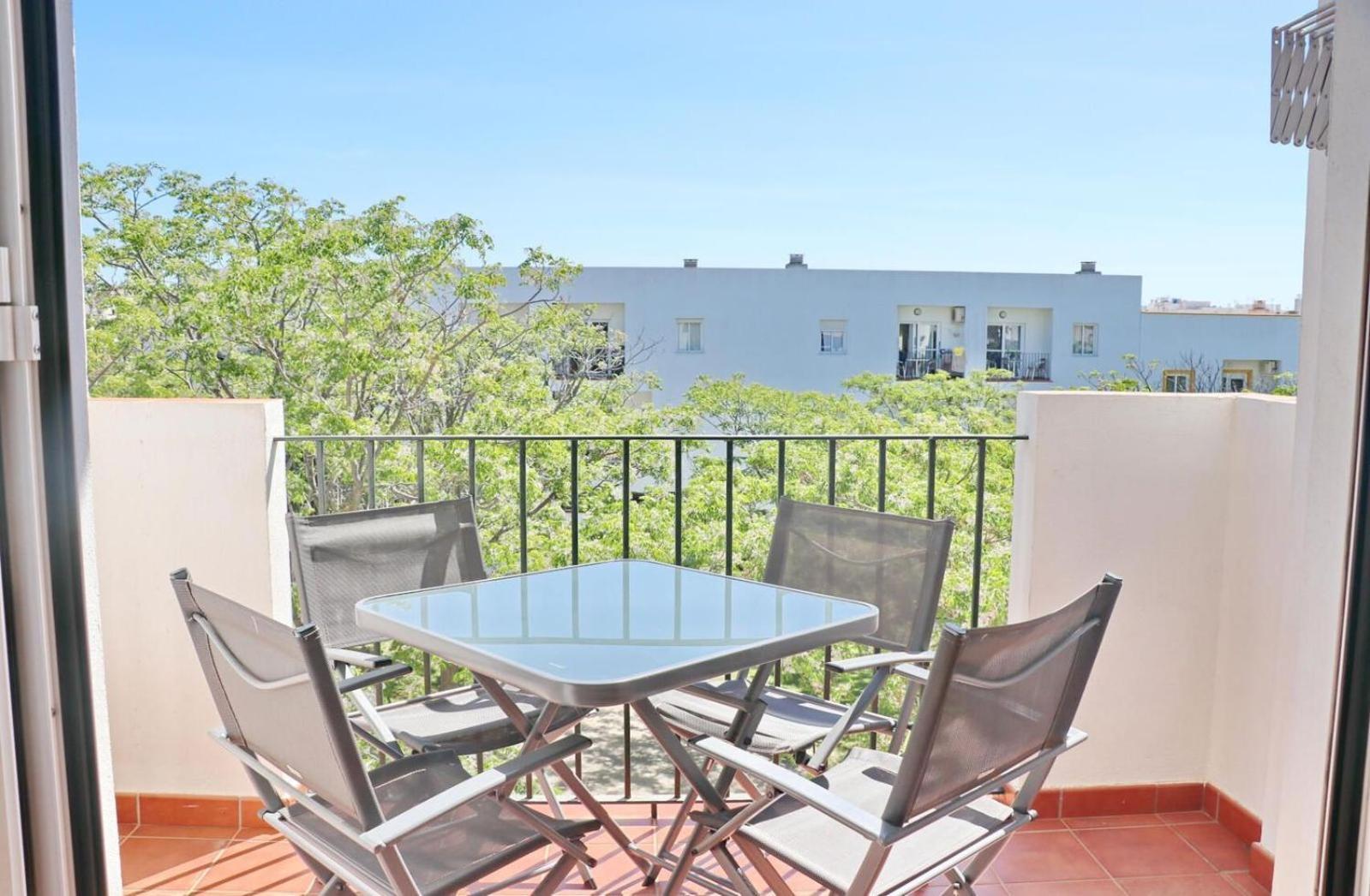 Apartamento Vistas Al Parque Conil De La Frontera Luaran gambar