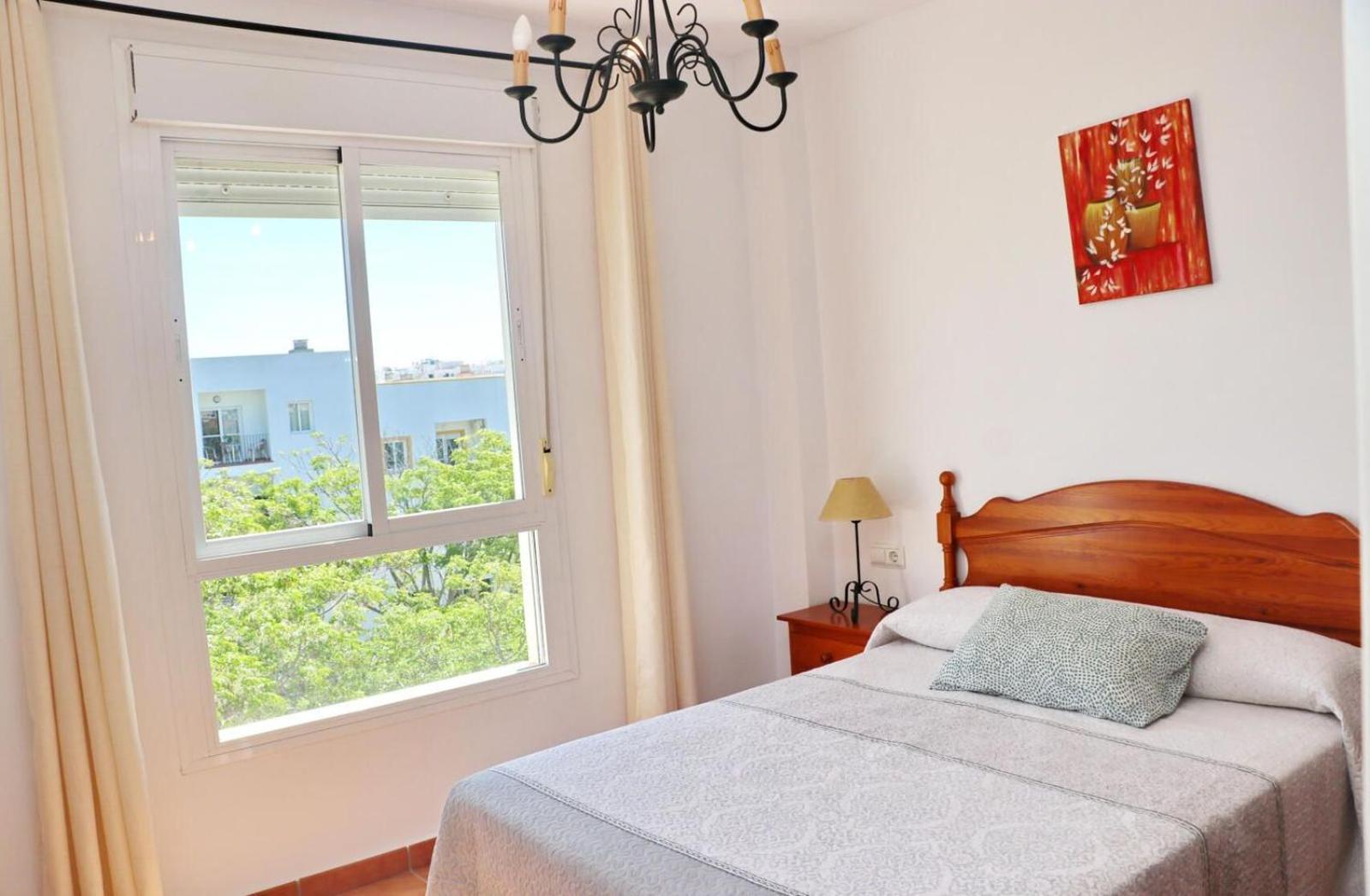 Apartamento Vistas Al Parque Conil De La Frontera Luaran gambar